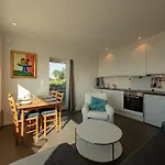 Front Appartments In Design Eco-villa * أولستينفيك