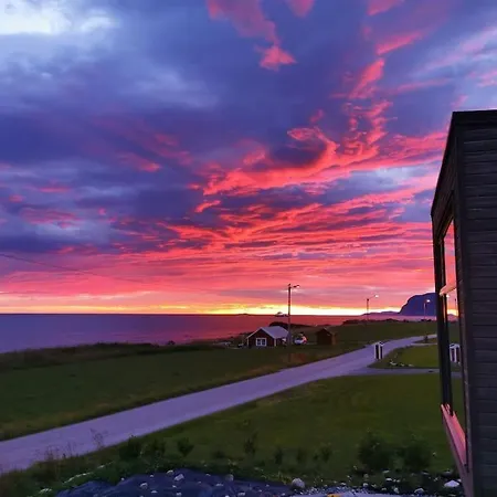 Front Appartments In Design Eco-villa 于尔斯泰因维克