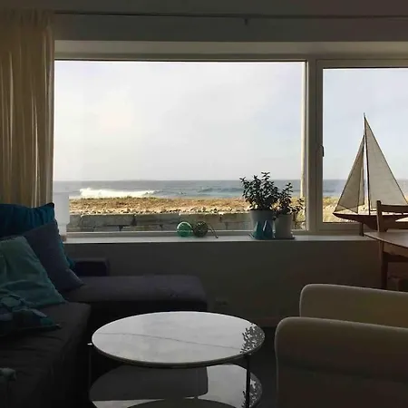 Front Appartments In Design Eco-villa شقة