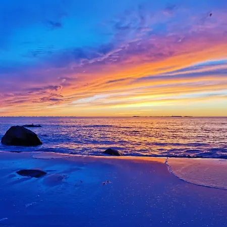 Front Appartments In Design Eco-villa *