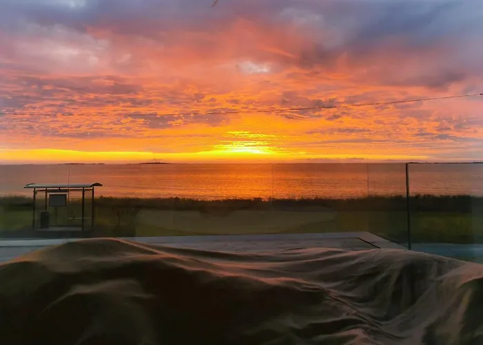 Front Appartments In Design Eco-villa Ulsteinvik